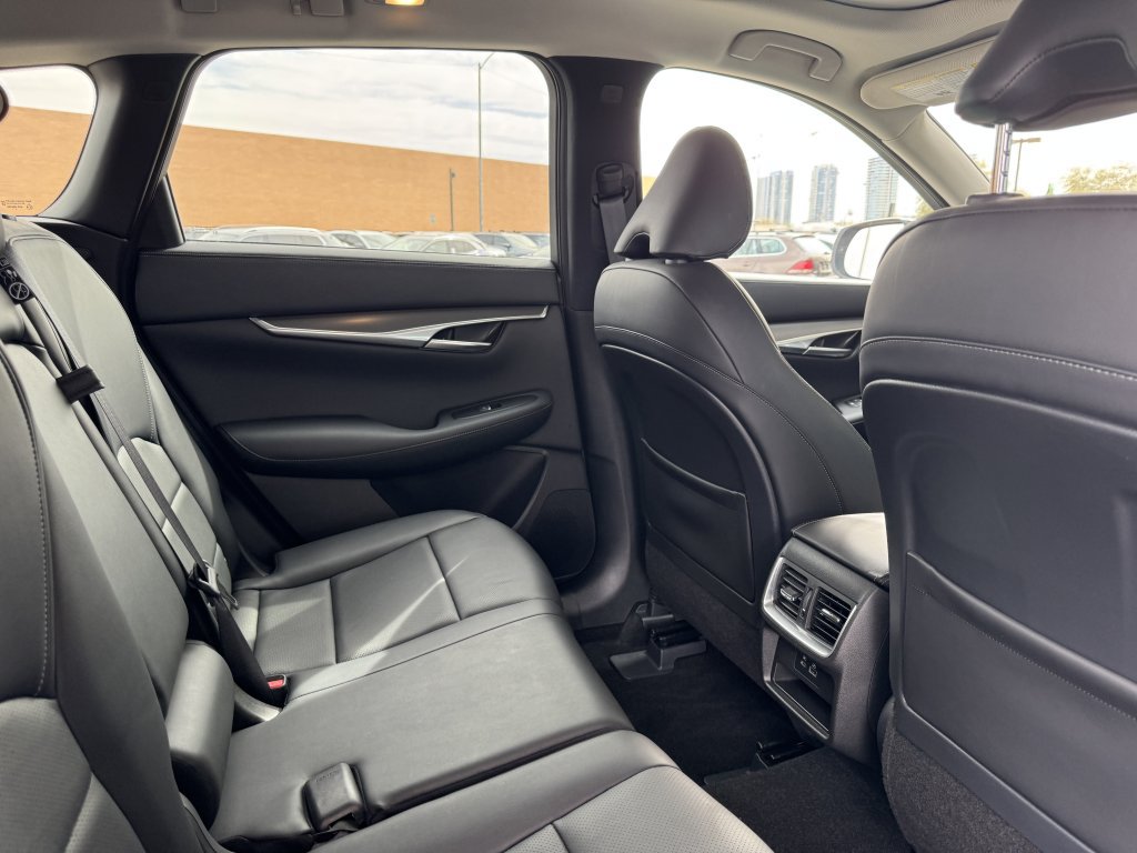 Used 2024 INFINITI QX50 Luxe w/ Cargo Package FWD image 40