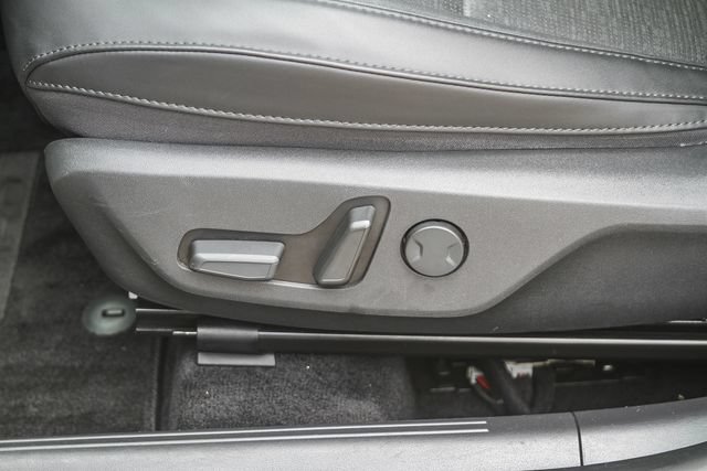 Used 2023 Kia Niro SX Touring FWD image 22