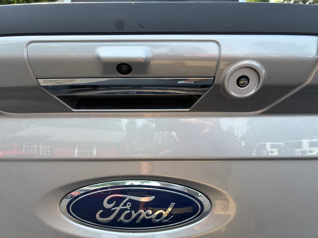 Used 2022 Ford F150 XLT w/ Equipment Group 302A High AWD/4WD image 11