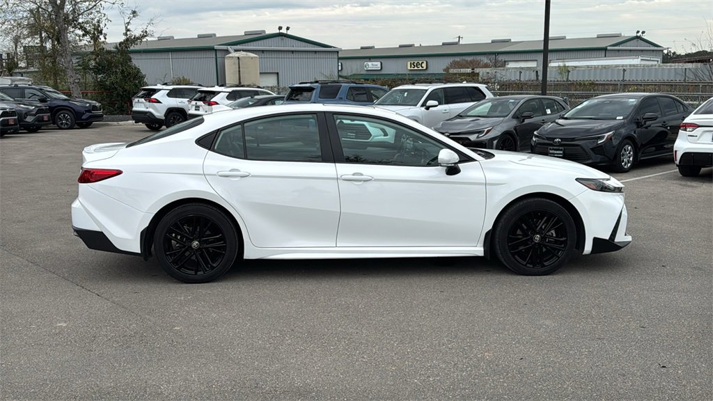 Certified 2025 Toyota Camry SE image 7