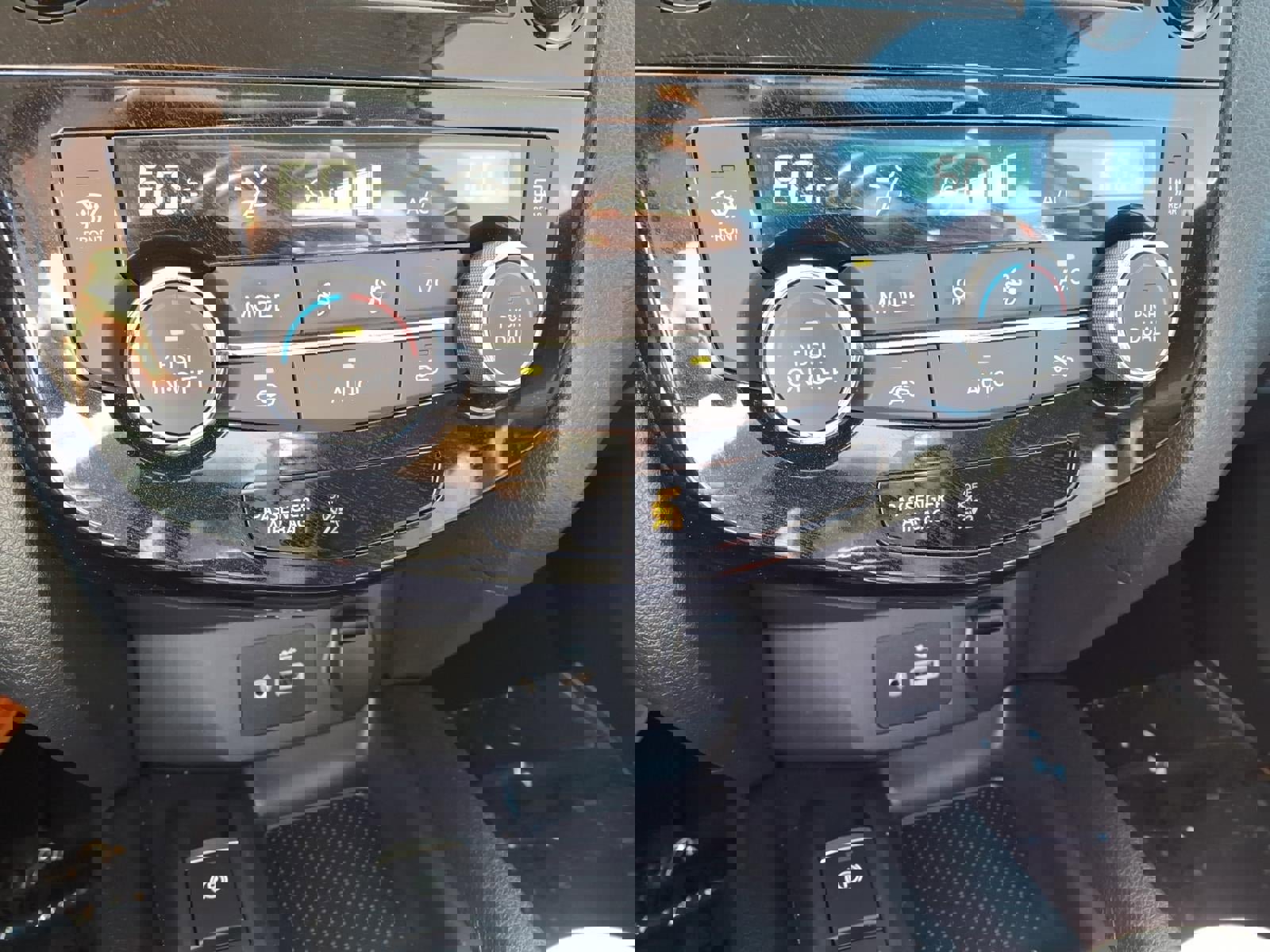 Used 2022 Nissan Rogue Sport SL image 13