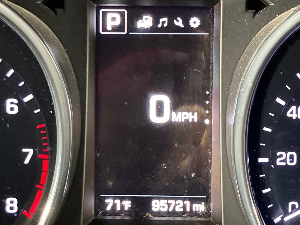 Used 2017 Hyundai Santa Fe Sport image 17