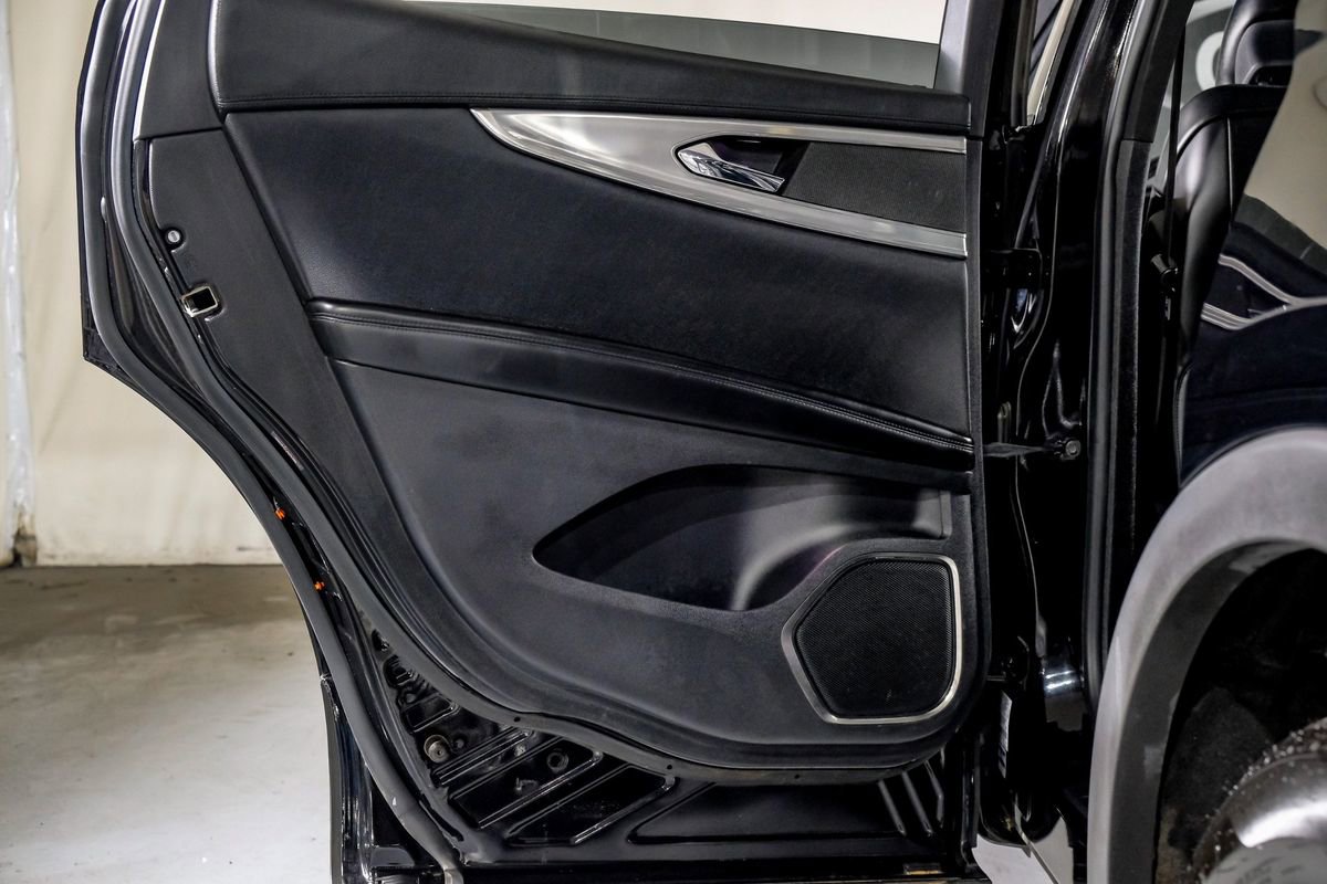 Used 2016 Lincoln MKX Reserve w/ Technology Package image 37