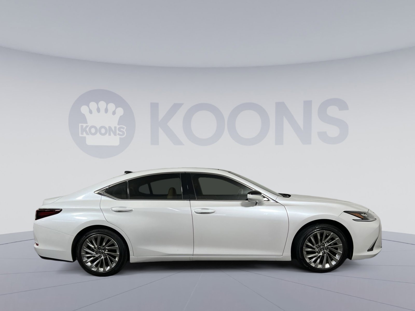 Used 2022 Lexus ES 350 Ultra Luxury image 8