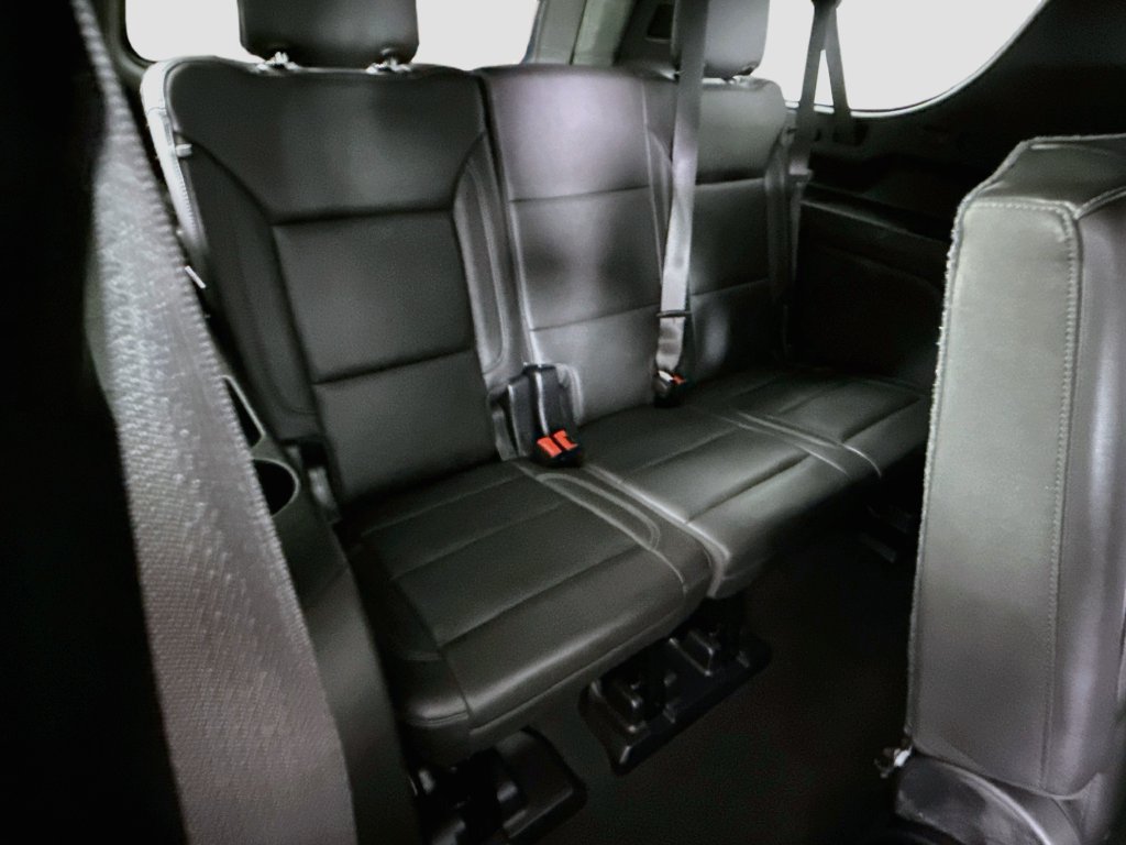 Used 2021 Chevrolet Suburban LT AWD/4WD image 31