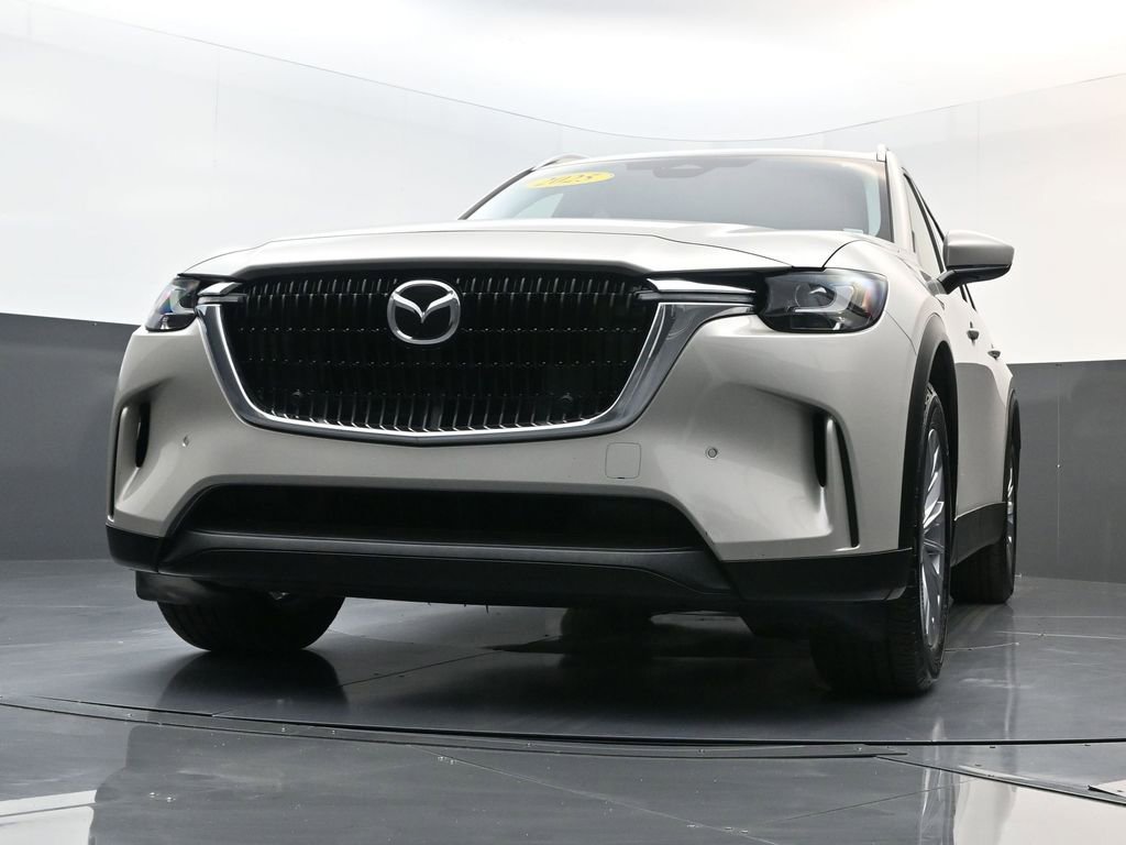 Used 2025 MAZDA CX-90 3.3 Turbo w/ Preferred Package image 27