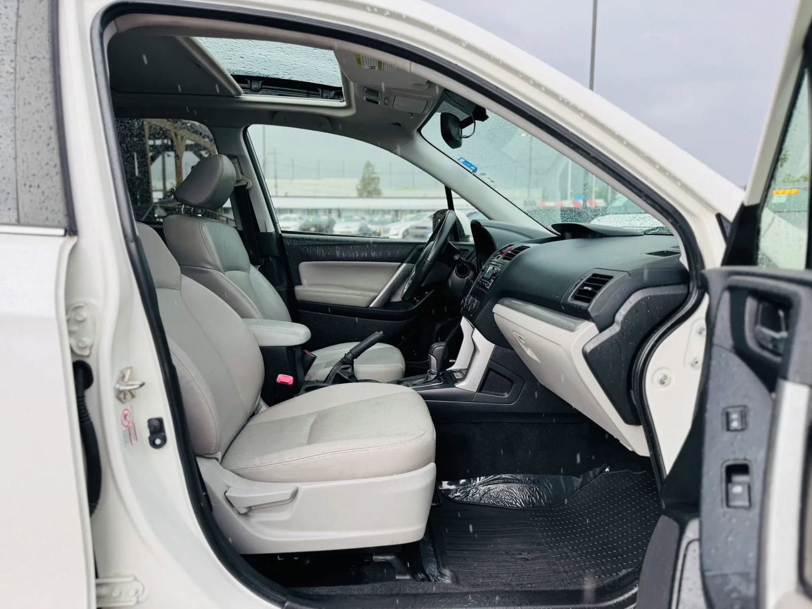 Used 2015 Subaru Forester 2.5i Touring image 12