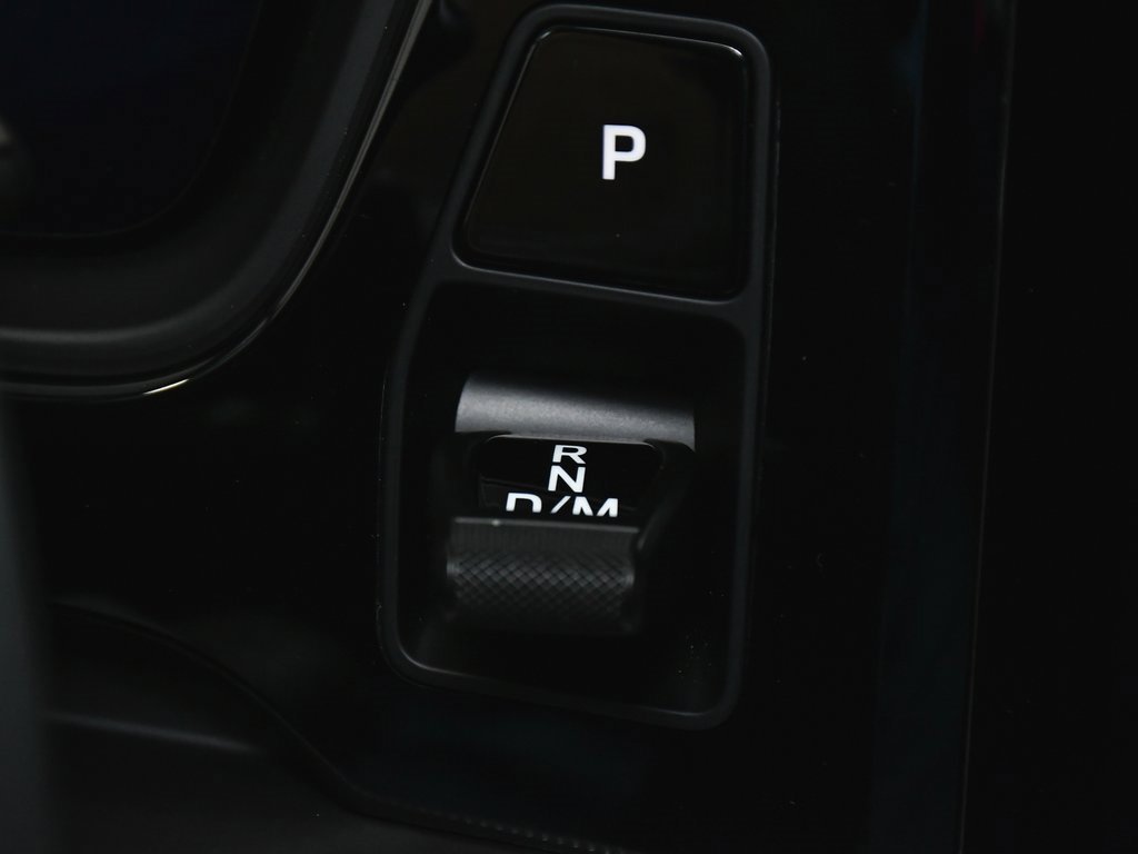 Used 2024 Porsche Cayenne S image 41