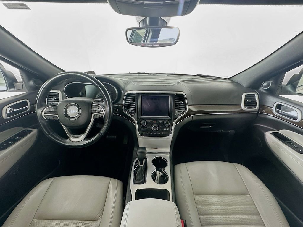 Used 2018 Jeep Grand Cherokee Limited image 10