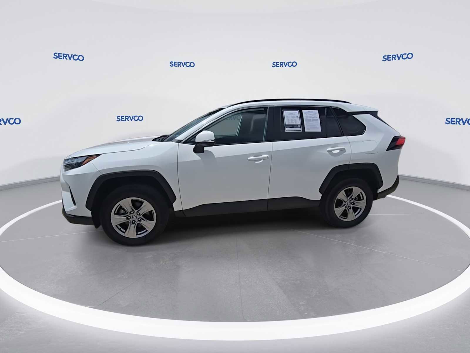 Used 2023 Toyota RAV4 XLE AWD/4WD image 5