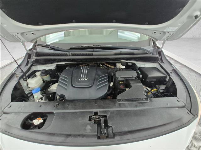 Used 2017 Kia Sedona LX w/ LX Essentials Premium Package FWD image 24