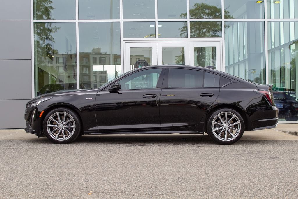 Used 2023 Cadillac CT5 V w/ Platinum Package AWD/4WD image 7