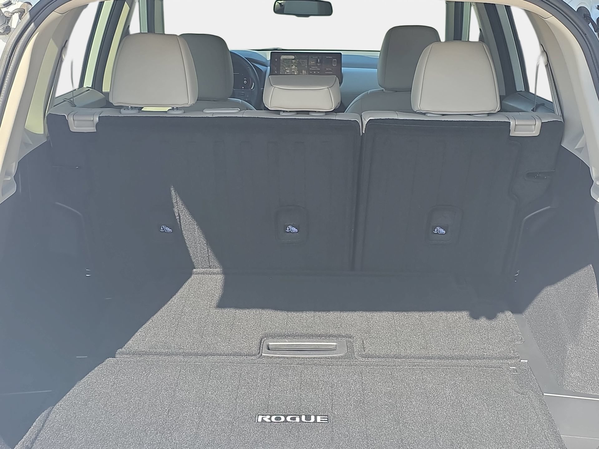Used 2024 Nissan Rogue SL w/ SL Premium Package FWD image 12