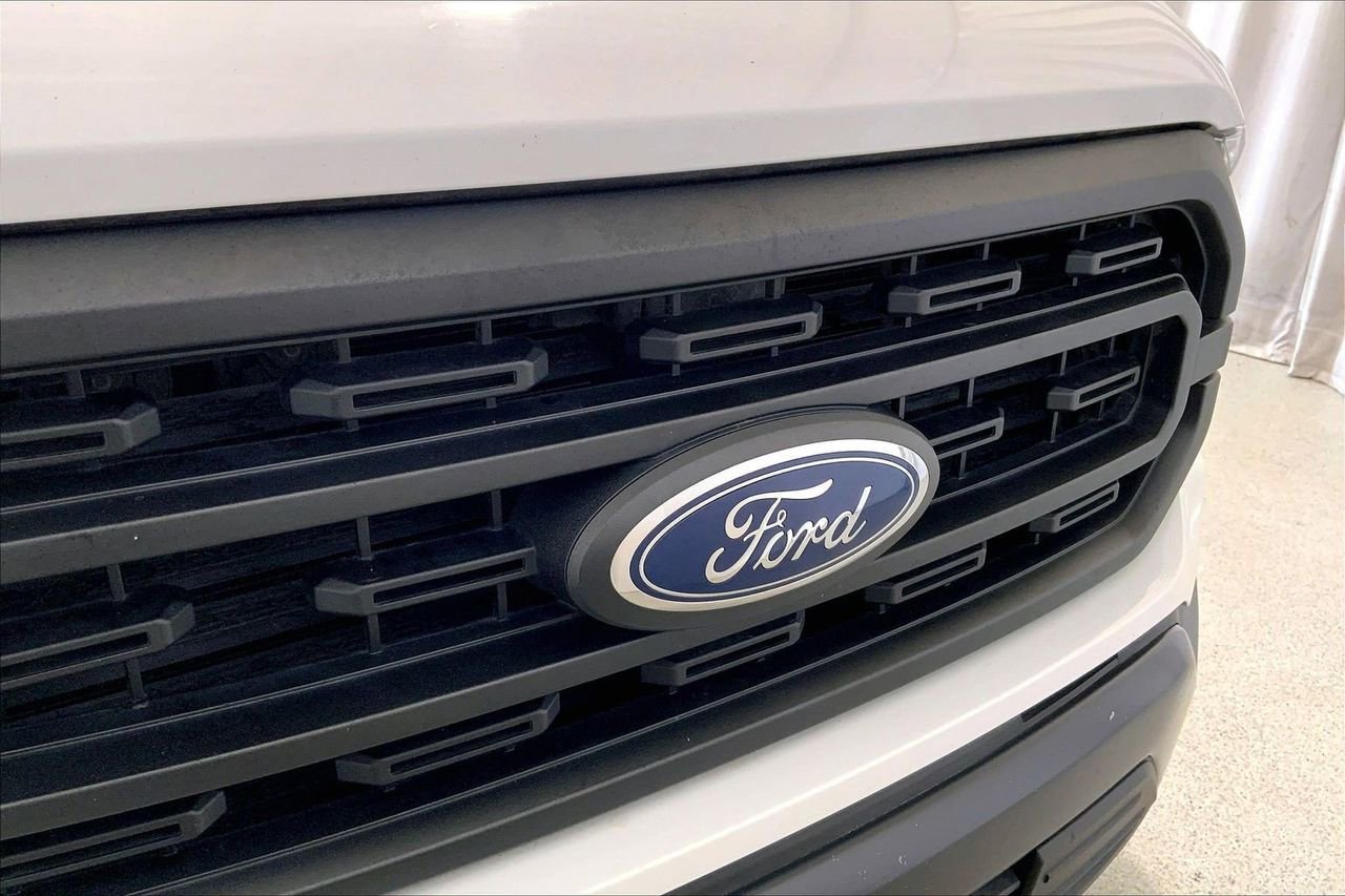 Used 2022 Ford F150 XL w/ Trailer Tow Package RWD image 30