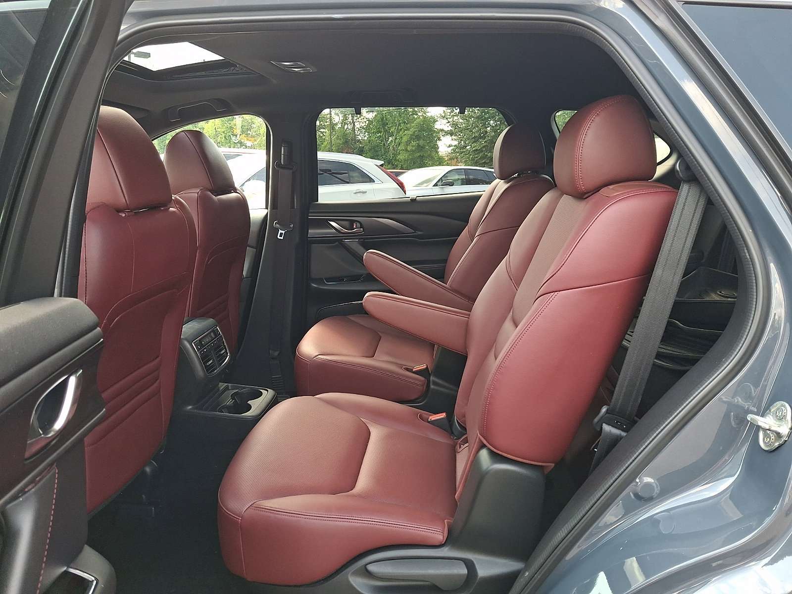 Certified 2022 MAZDA CX-9 Carbon Edition AWD/4WD image 9