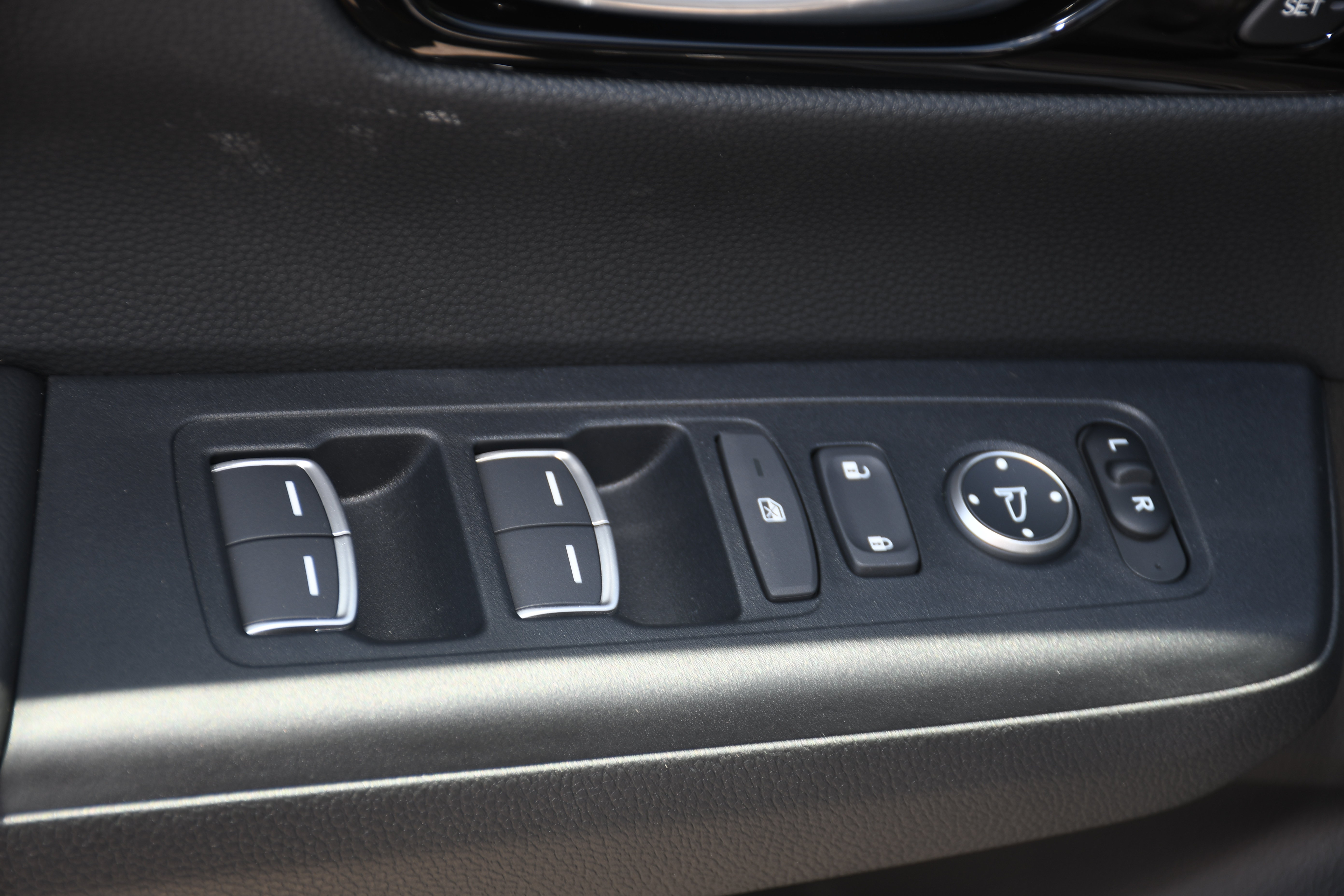 New 2026 Honda CR-V Sport Touring image 6