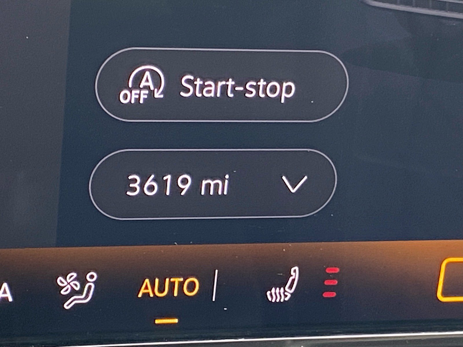 Certified 2026 Volkswagen Tiguan SE AWD/4WD image 17