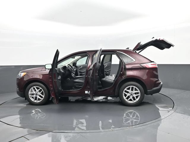 Used 2023 Ford Edge SEL w/ Convenience Package AWD/4WD image 32