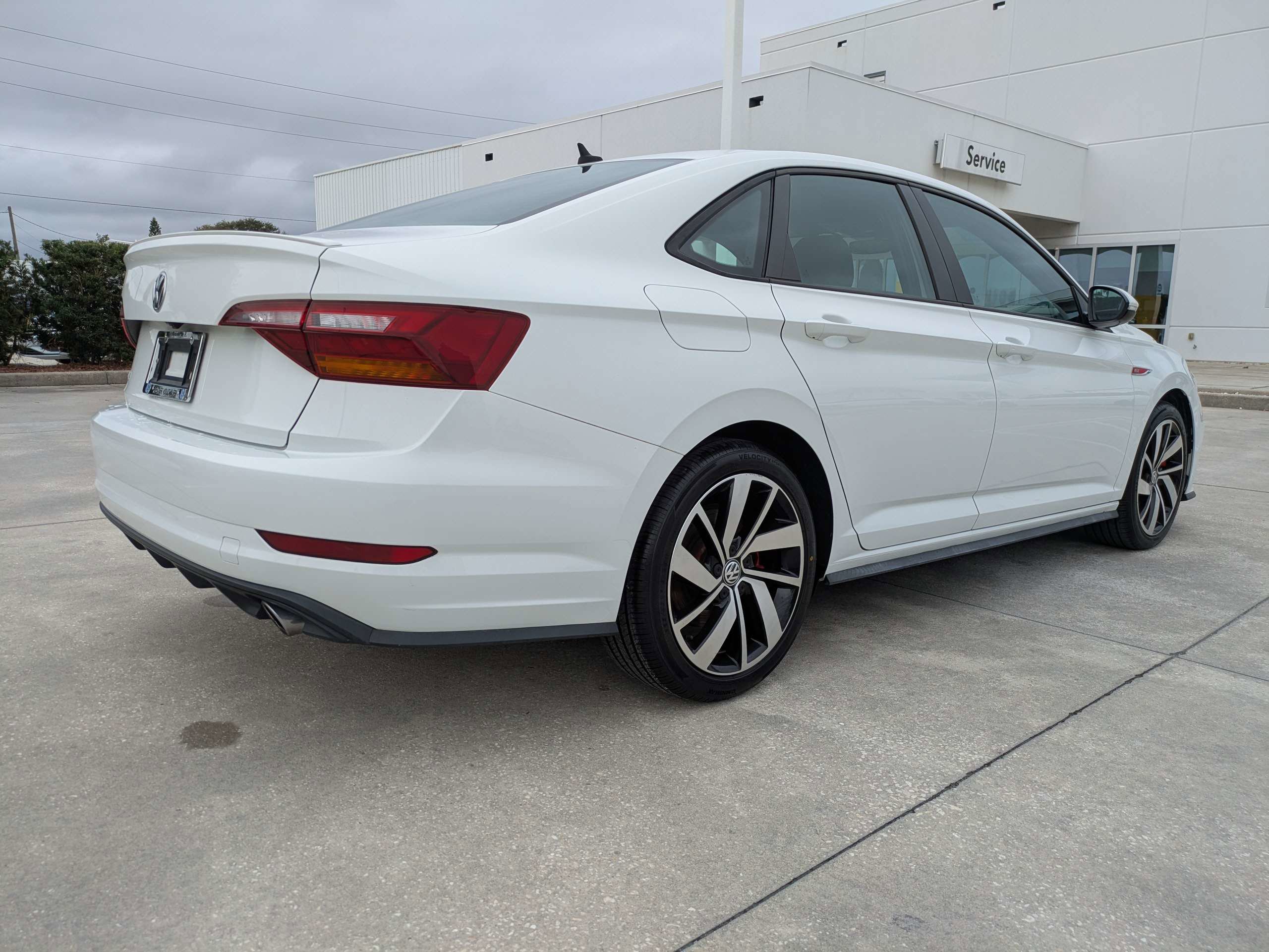 Certified 2019 Volkswagen Jetta GLI image 4