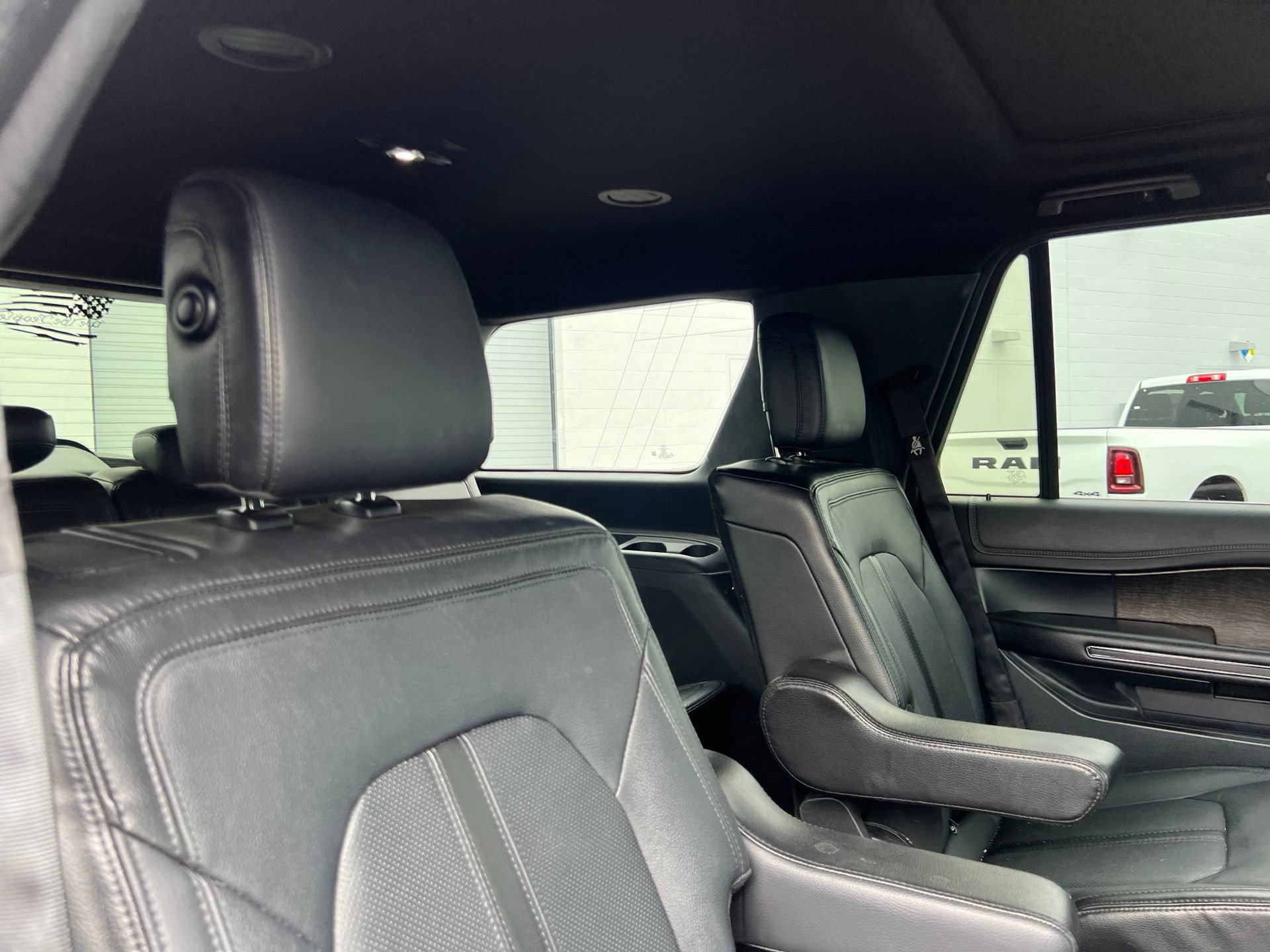 Used 2020 Ford Expedition Limited w/ Equipment Group 302A RWD image 20