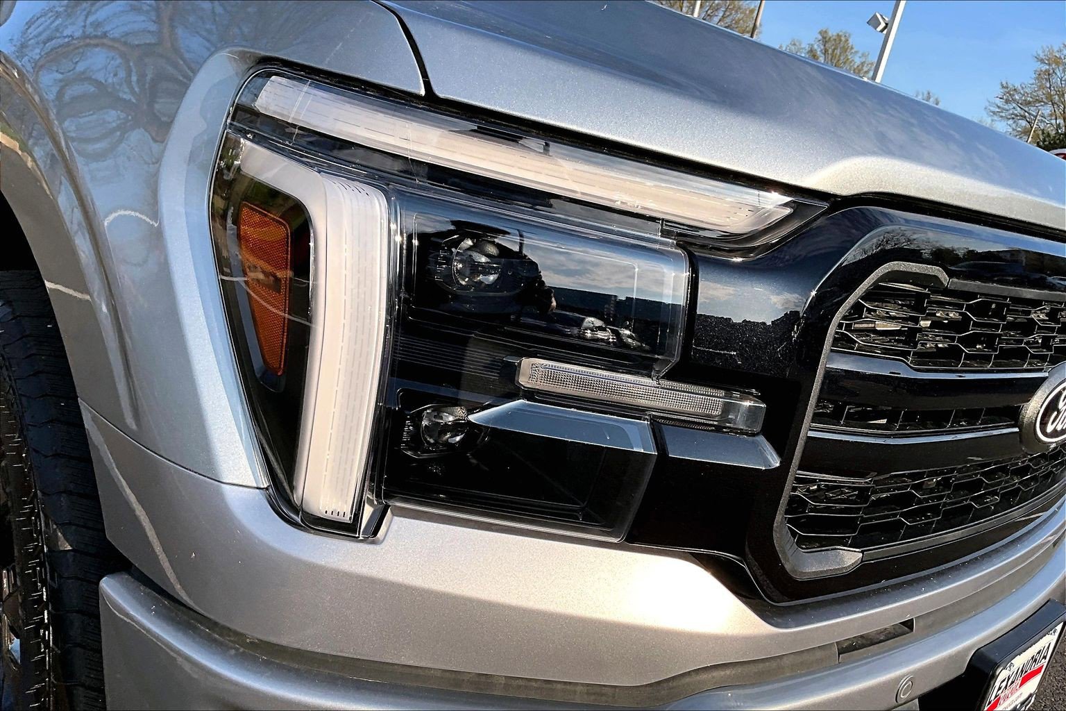 Used 2025 Ford F150 Lariat image 25