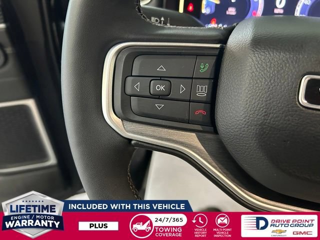 Used 2025 Jeep Wagoneer Series II AWD/4WD image 18
