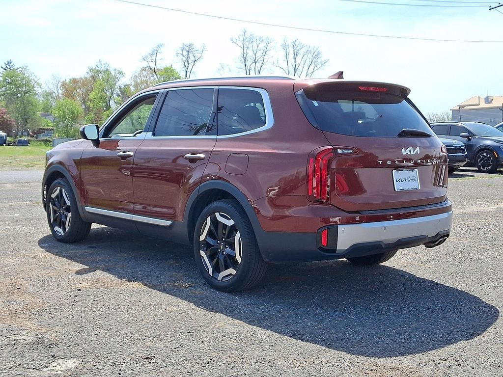 Used 2023 Kia Telluride S w/ S Sunroof Package AWD/4WD image 5