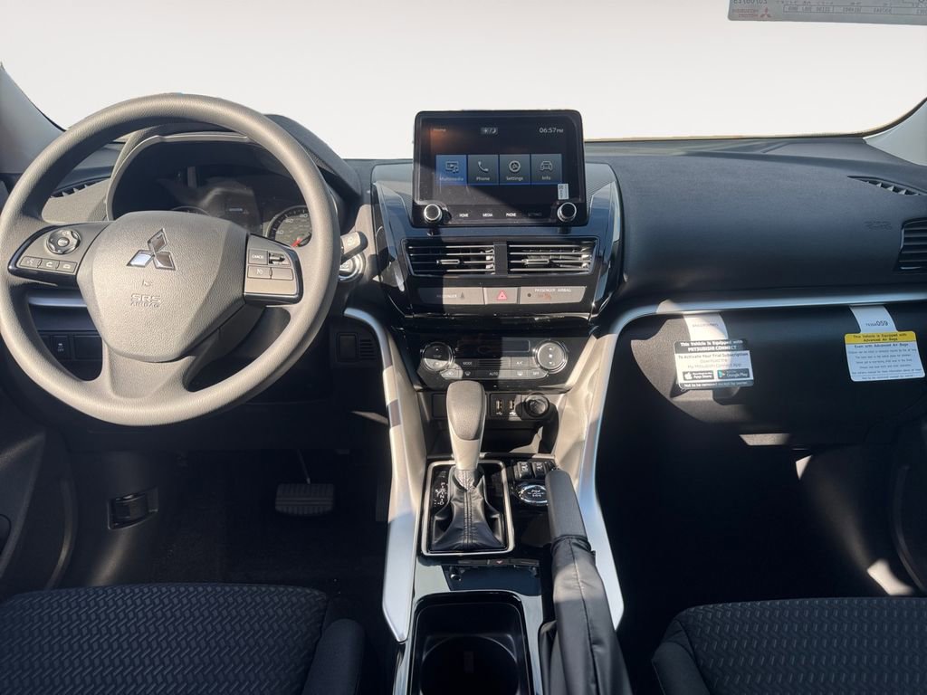 New 2026 Mitsubishi Eclipse Cross LE image 11