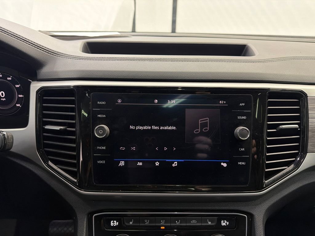 Used 2022 Volkswagen Atlas Cross Sport SE w/ Panoramic Sunroof Package image 30