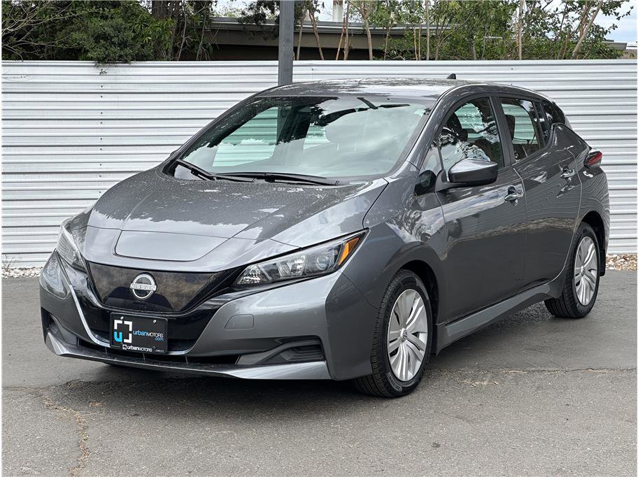 Used 2024 Nissan Leaf S FWD image 6