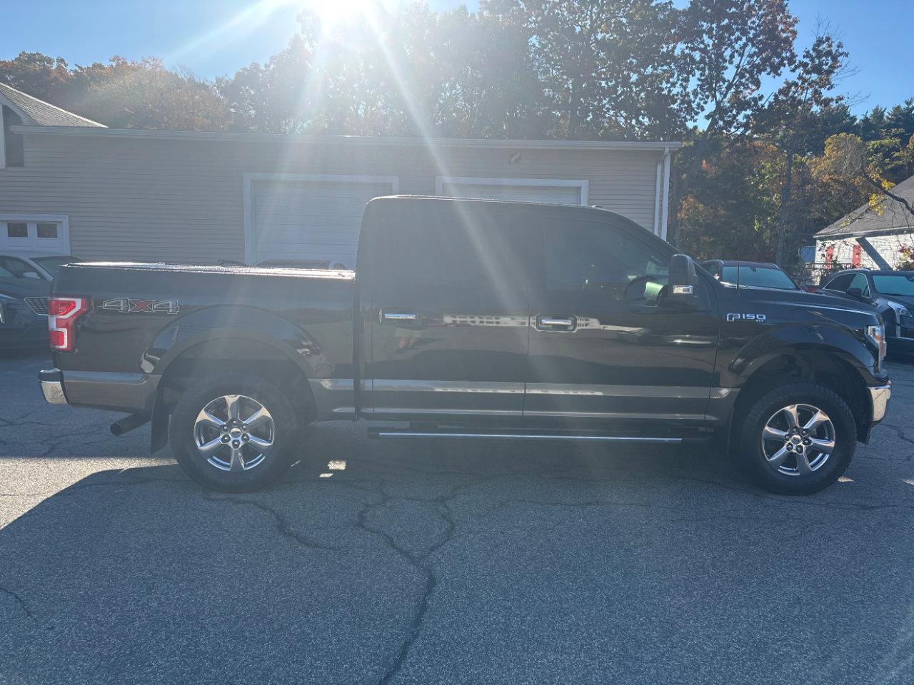 Used 2018 Ford F150 XLT w/ Equipment Group 302A Luxury image 6