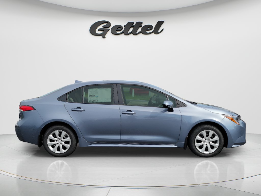 New 2026 Toyota Corolla LE FWD image 4