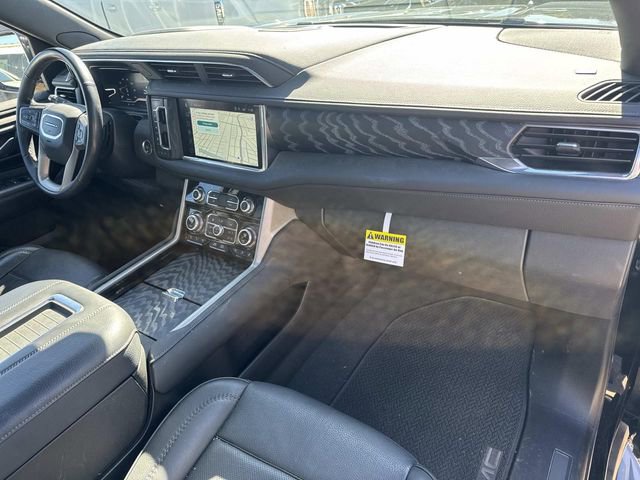Used 2023 GMC Yukon Denali image 17