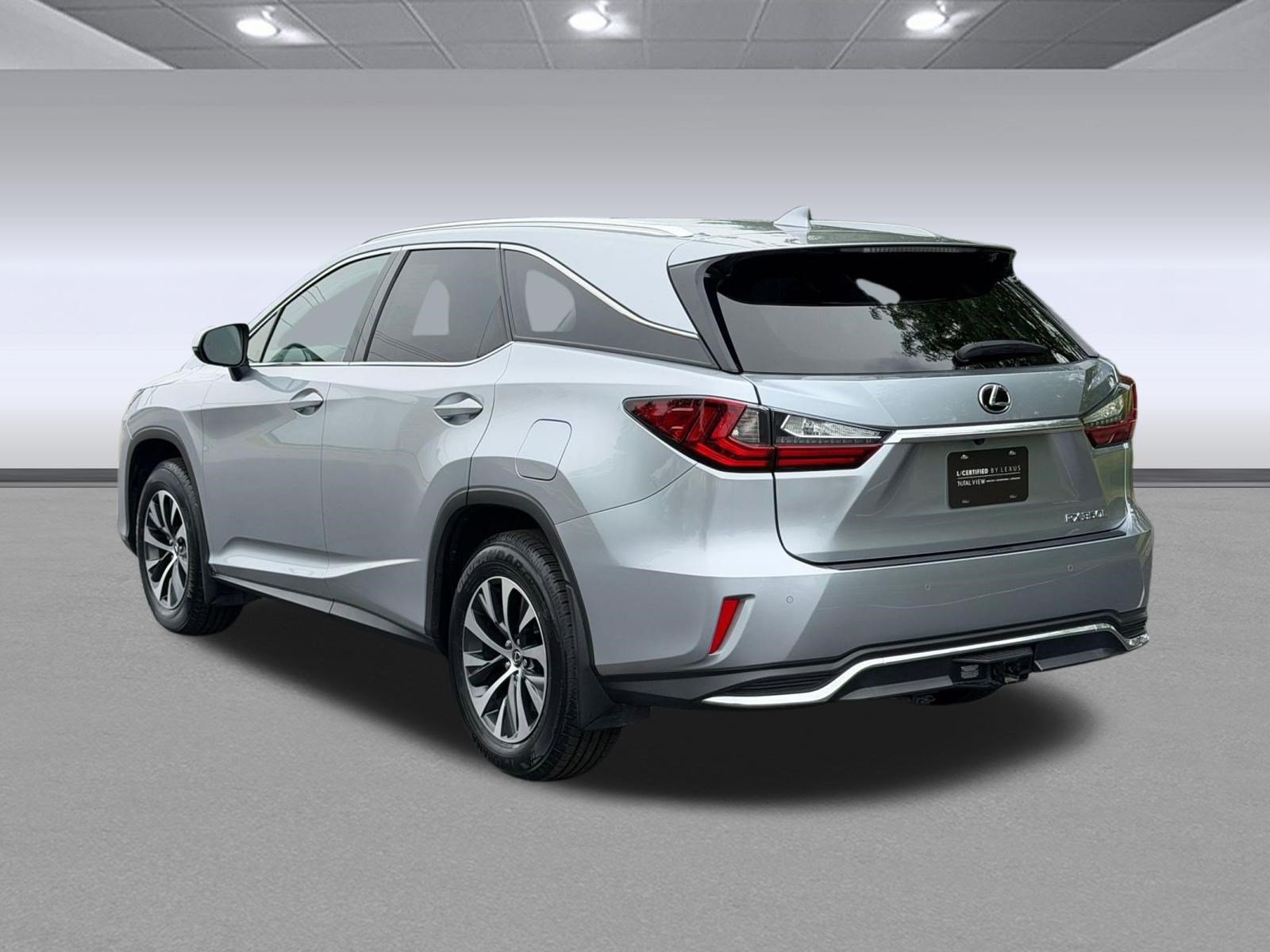 Certified 2022 Lexus RX 350L Premium w/ Premium Package AWD/4WD image 3