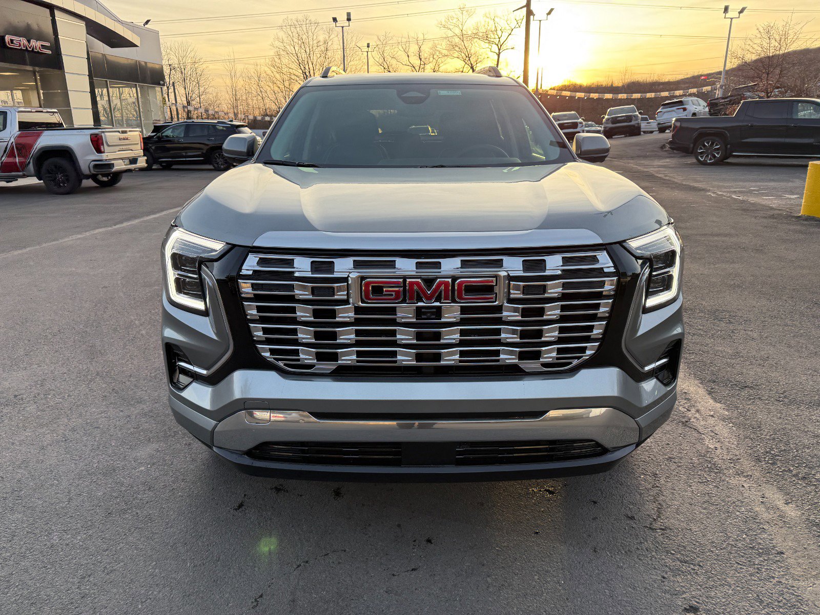 New 2026 GMC Terrain Denali image 8