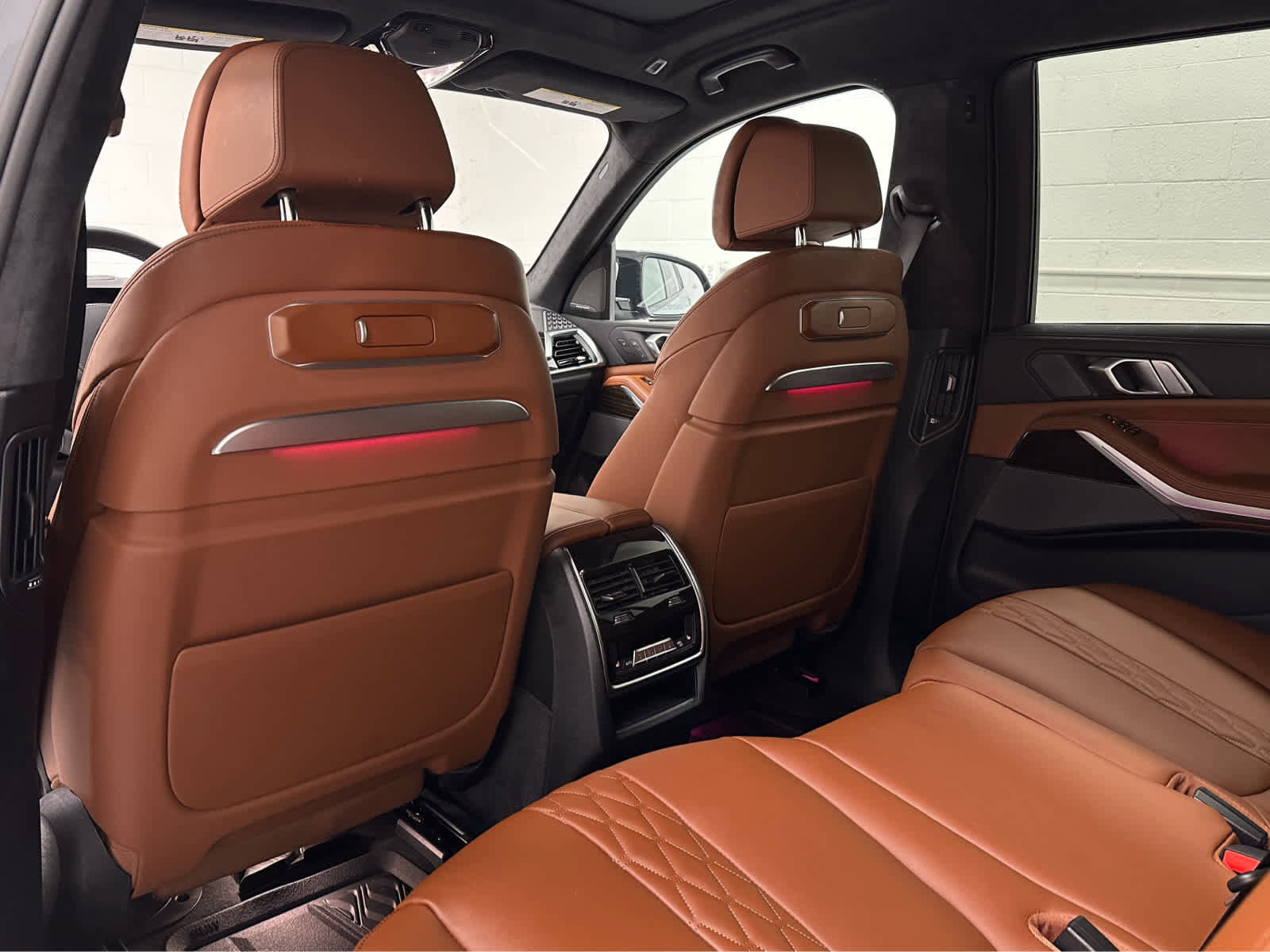 Used 2026 BMW X7 M60i image 14