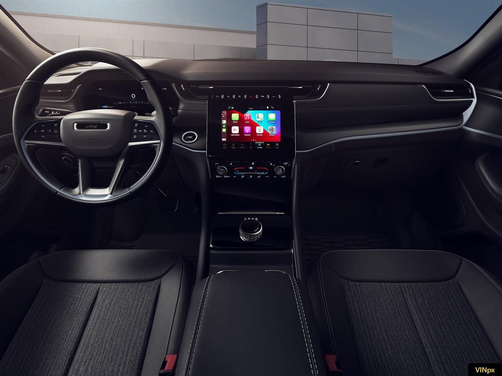 New 2026 Jeep Grand Cherokee L 4WD image 18