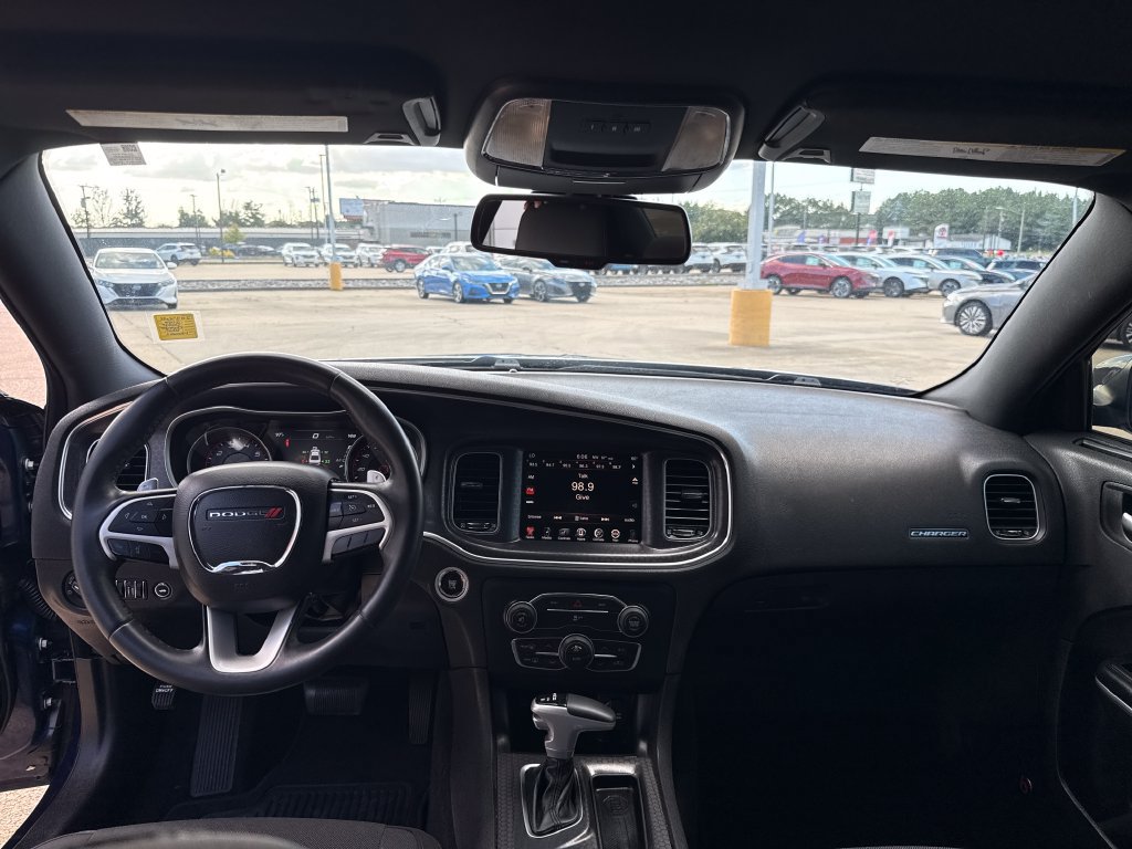 Used 2016 Dodge Charger SXT w/ Rallye Group RWD image 19