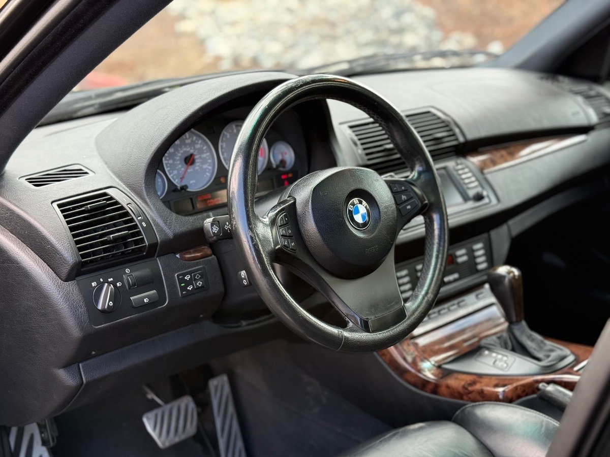 Used 2006 BMW X5 4.8is AWD/4WD image 16