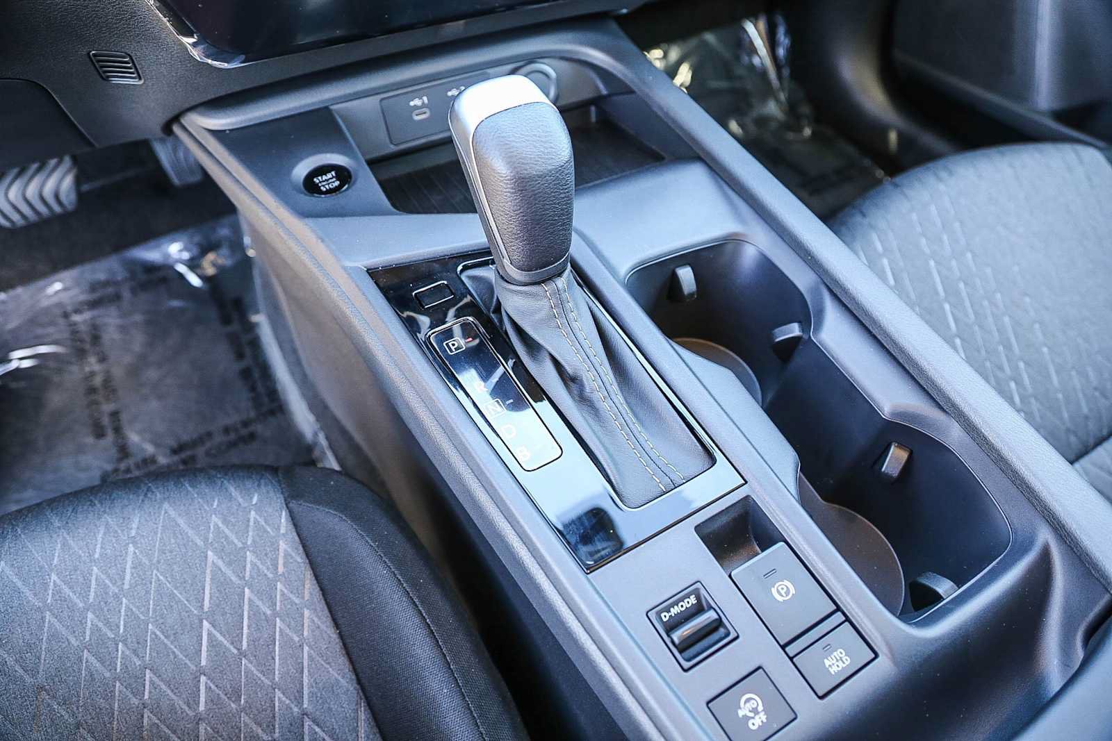 Used 2027 Nissan Sentra SV w/ Floor Mat Package FWD image 19