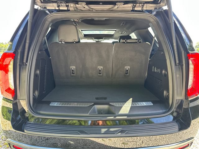 Certified 2024 GMC Yukon AT4 w/ AT4 Premium Package AWD/4WD image 13
