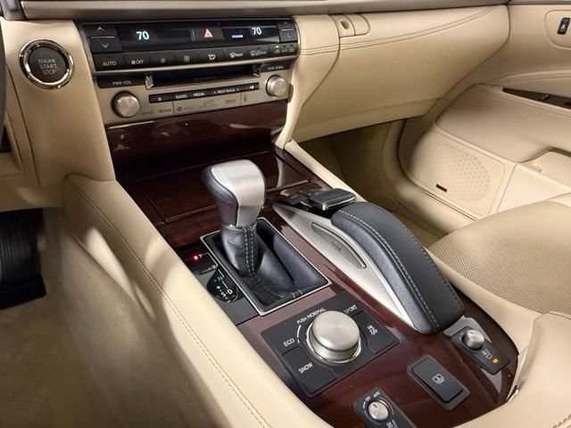 Used 2016 Lexus LS 460 w/ Comfort Package RWD image 25