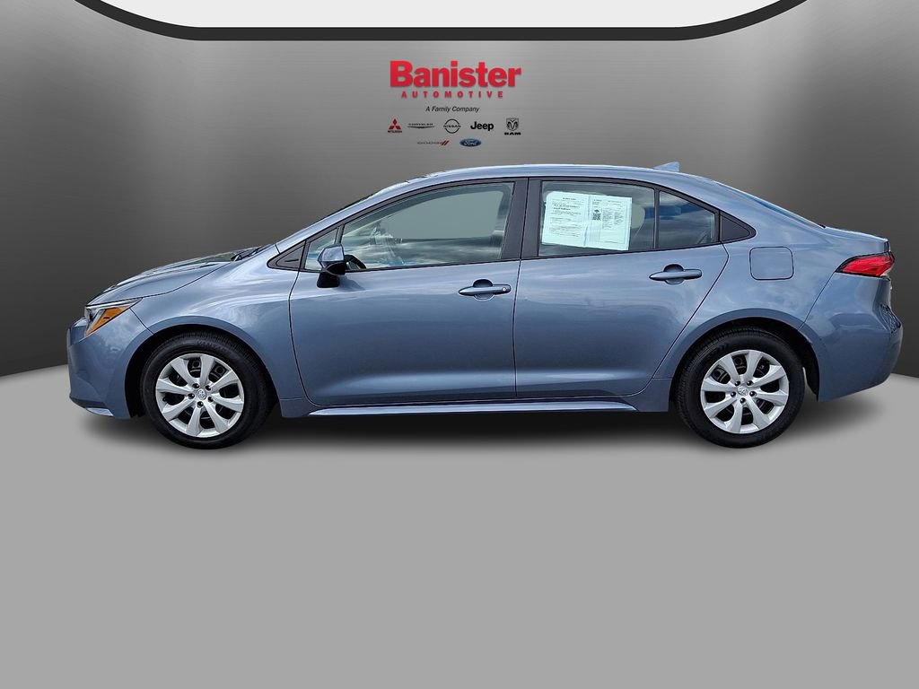 Used 2024 Toyota Corolla LE FWD image 7