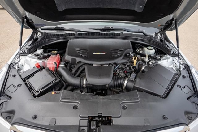 Used 2017 Cadillac ATS V w/ Luxury Package RWD image 29