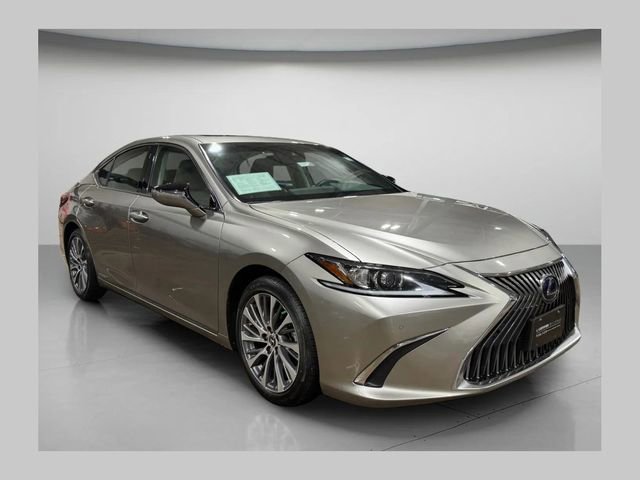 Certified 2021 Lexus ES 300h w/ Premium Package