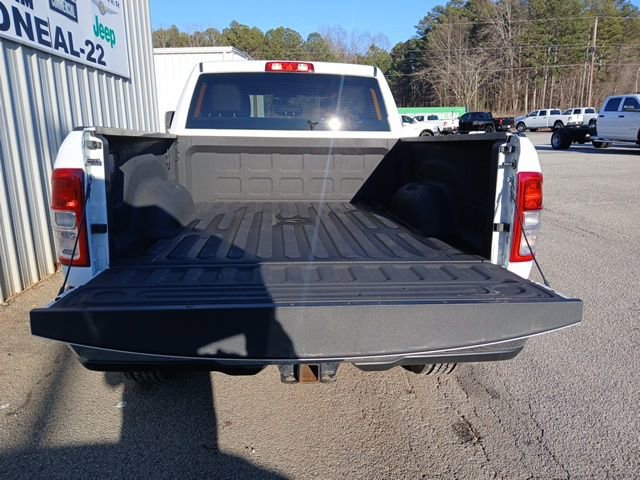 Used 2024 RAM 2500 Tradesman w/ Chrome Appearance Group AWD/4WD image 7