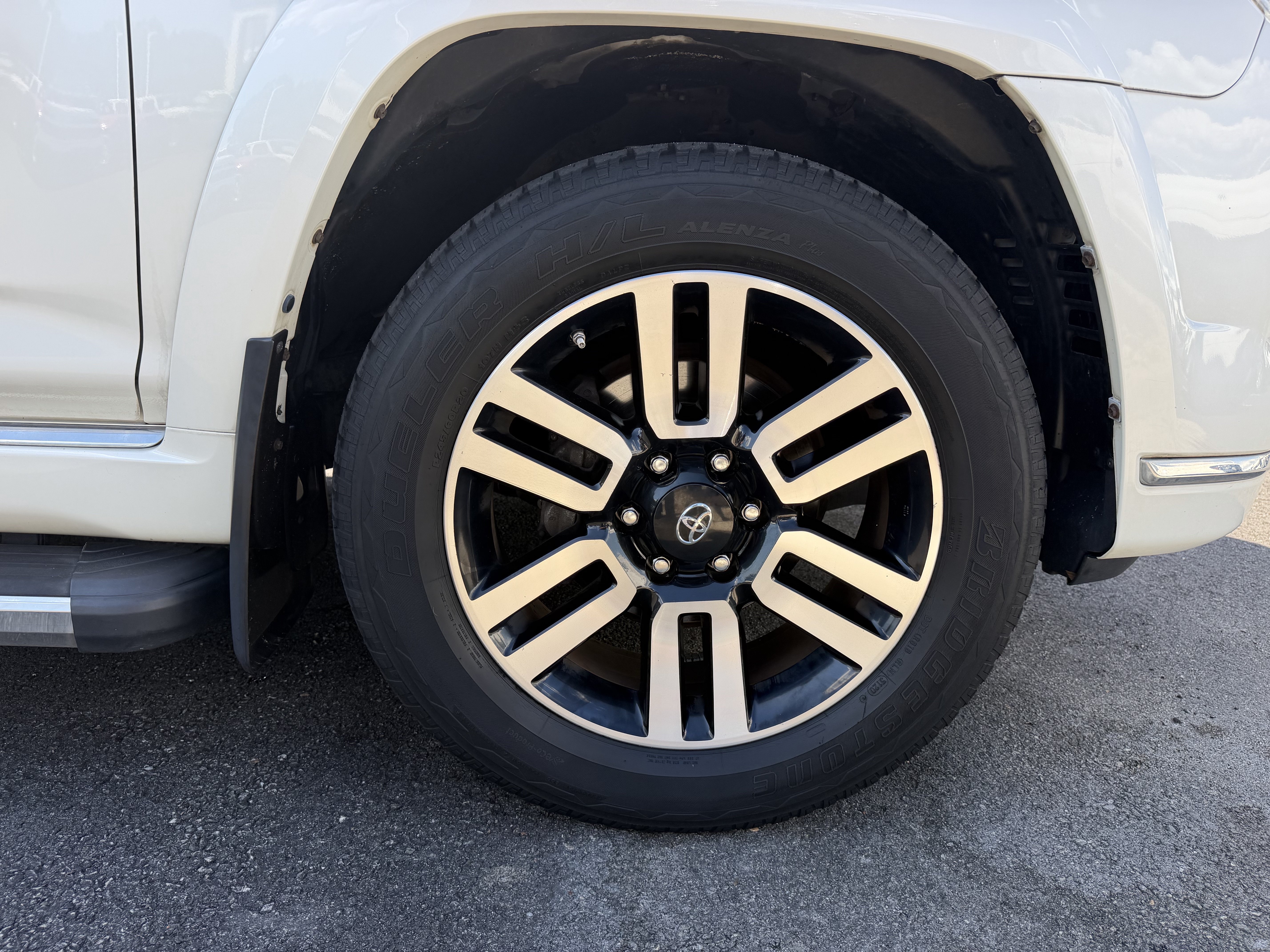 Used 2016 Toyota 4Runner Limited AWD/4WD image 13