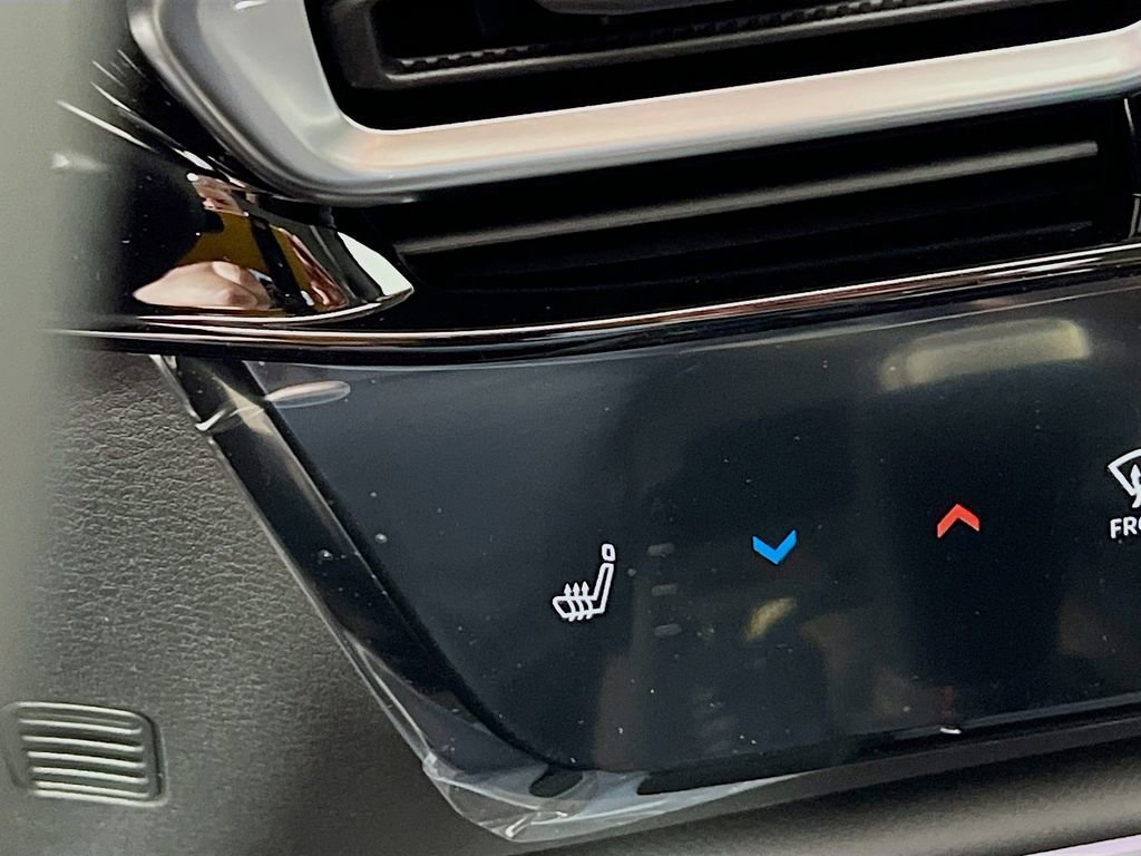 New 2026 Nissan Sentra SR FWD image 19
