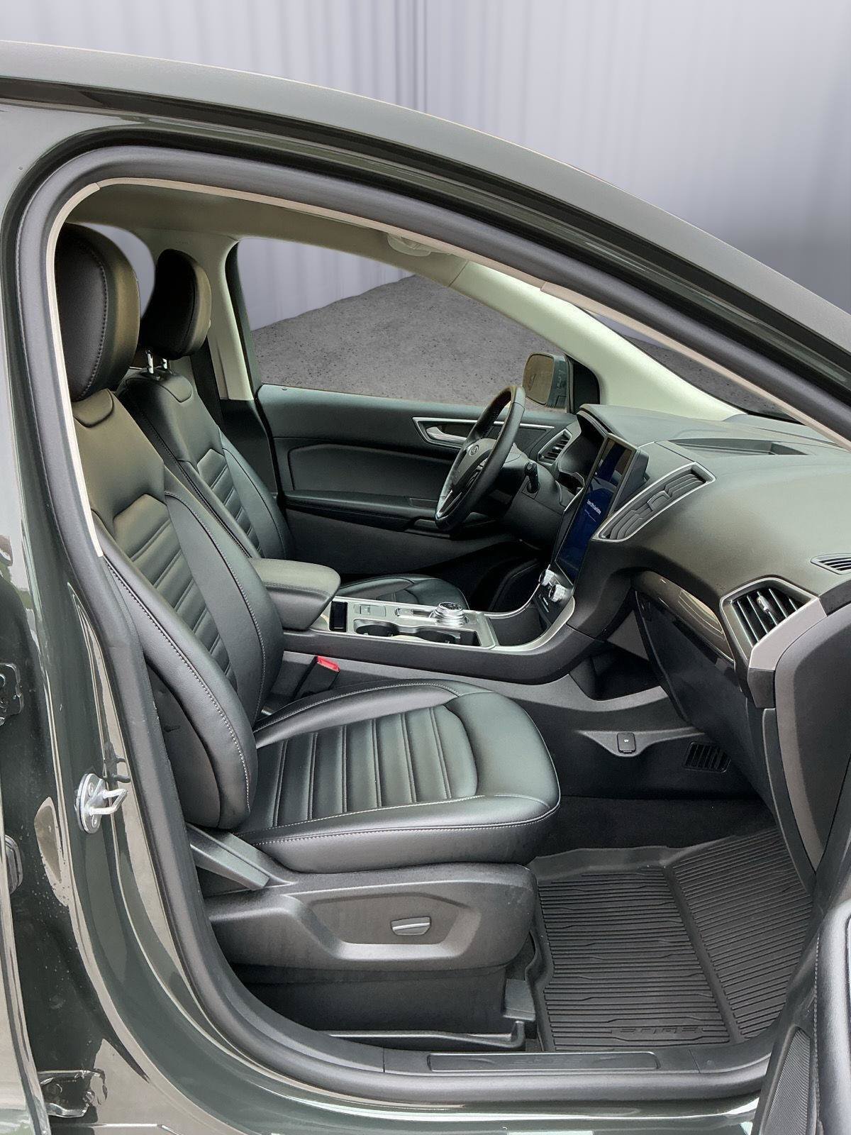 Used 2023 Ford Edge SEL w/ Convenience Package AWD/4WD image 24