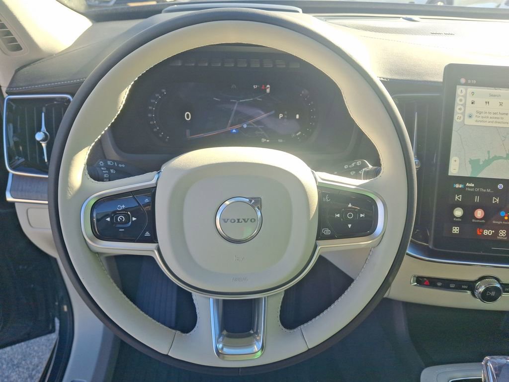 New 2026 Volvo XC90 B6 Ultra w/ Protection Package Premier image 17